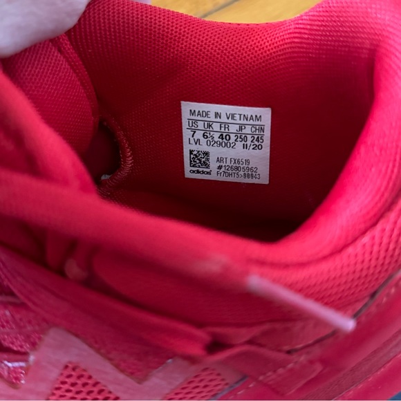 Adidas D.O.N. Issue 2 - Picture 3 of 4